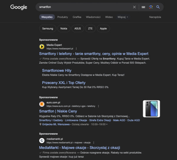Pierwsze 3 wyniki wyszukiwania w Google’u to treści reklamowe.