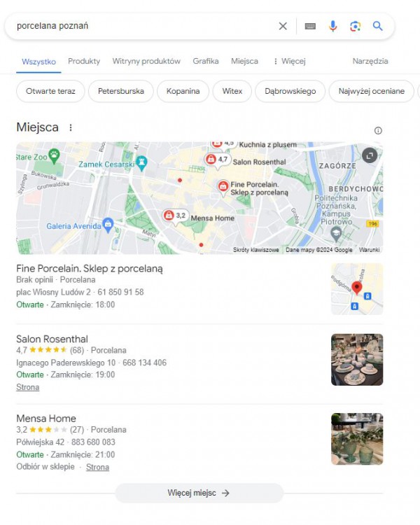Lista wizytówek firm w Google’u w zakładce „Miejsca” w wynikach wyszukiwania na zapytanie zawierające kategorię produktową i lokalizację. 